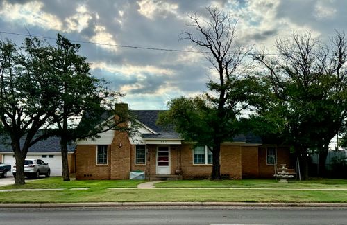 205 Harrison Ave, Lorenzo, TX, 79343-2572 | Card Image