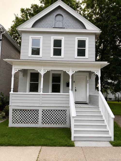 20 Grant St, Poughkeepsie, NY, 12601-2612 | Card Image