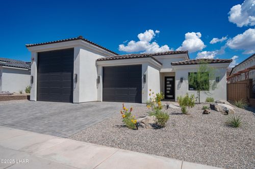 8005 Corte De Los Pajaros, Lake Havasu City, AZ, 86406-6734 | Card Image
