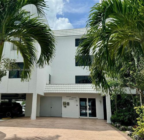 6-3702 Ne 171st St, North Miami Beach, FL, 33160-3023 | Card Image