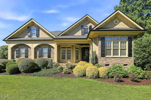 535 Apalachia Lake Dr, Fuquay-Varina, NC, 27526-3924 | Card Image