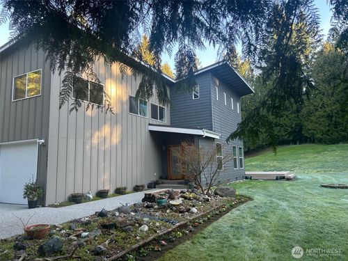 16117 58th Ave Nw, Stanwood, WA, 98292-6930 | Card Image
