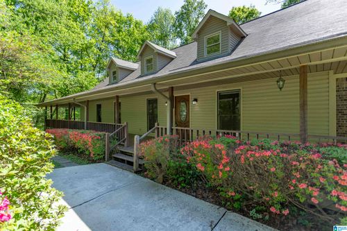 3100 Hillcrest Trce, Adamsville, AL, 35005-3009 | Card Image