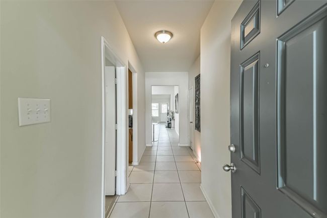 The Front Entry provides generous wall space for the art lover/collector and a dedicated coat closet to welcome guests. | Image 5