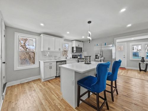 365-367 Water St, Springfield, MA, 01151-1121 | Card Image