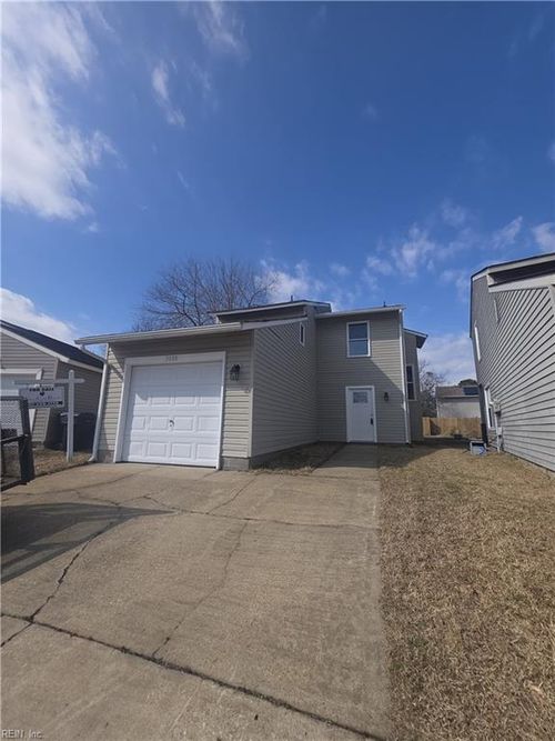 5008 Christian Cir, Virginia Beach, VA, 23464-6203 | Card Image