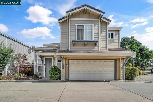 22 Village Square Pl, Pleasant Hill, CA, 94523-4388 | Card Image