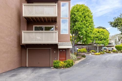 apt-a-1037 Highland St, Seaside, CA, 93955-6120 | Card Image