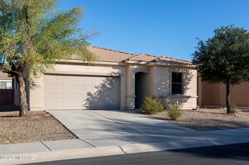 12076 W Makenna Ln, Marana, AZ, 85653-7790 | Card Image