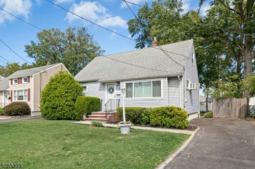 58 Gertrude St, Clark, NJ, 07066-3212 | Card Image