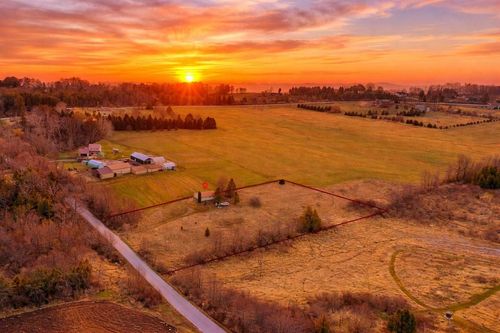 E5121 Lovers Lane, West Kewaunee, WI, 54216 | Card Image