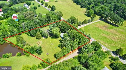 3984 Dumfries Rd, CATLETT, VA, 20119-1810 | Card Image