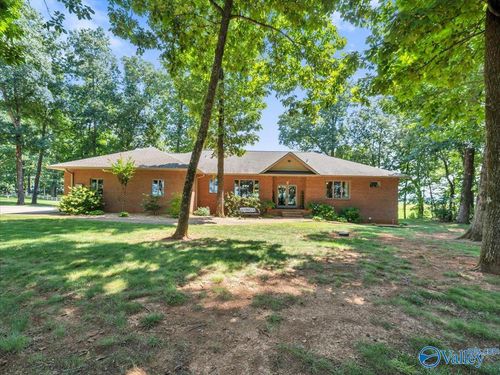 8508 Moores Mill Rd, Meridianville, AL, 35759-1814 | Card Image