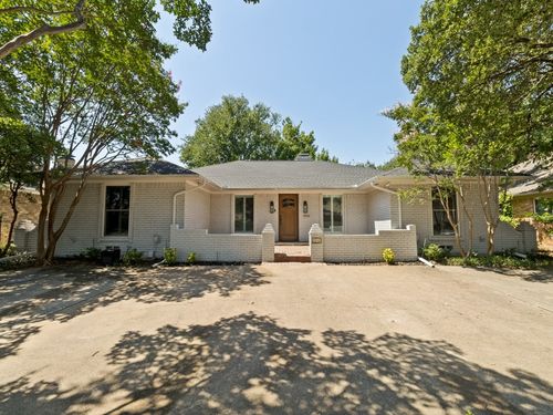 9240 Locarno Drive, Dallas, TX, 75243 | Card Image