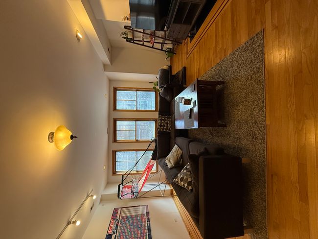 APT-1 - 654 Briar Pl, Condo with 3 bedrooms, 2 bathrooms and 1 parking in CHICAGO IL | Image 23