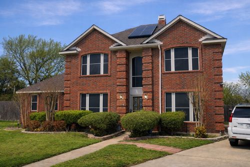 1005 Twin Creek Dr, DeSoto, TX, 75115-5452 | Card Image