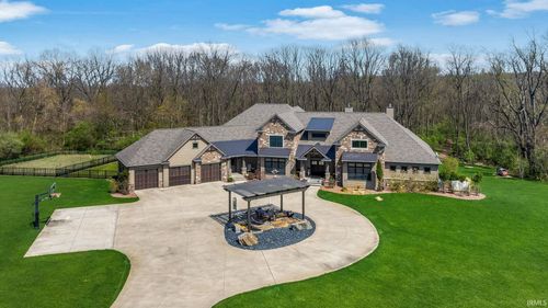 54420 County Road 33 Road, Middlebury, IN, 46540-9526 | Card Image