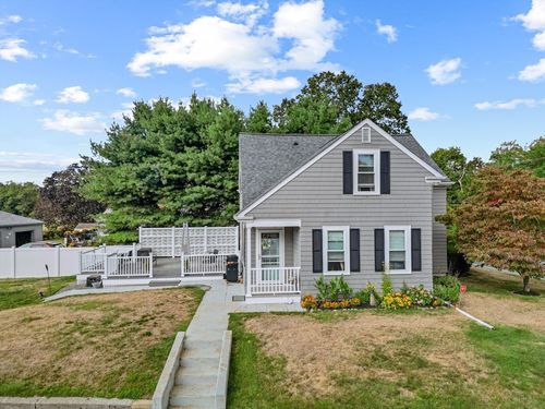 308 Old Warren Rd, Swansea, MA, 02777-4243 | Card Image
