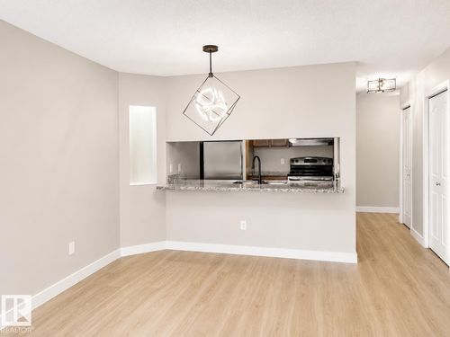 329-17447 98a Ave Nw, Edmonton, AB, T5T6M4 | Card Image