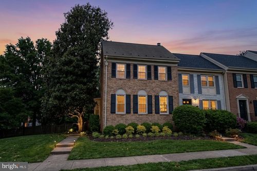 7431 Hallcrest Dr, MCLEAN, VA, 22102-2928 | Card Image