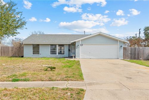 169 N Whitney Street, Aransas Pass, TX, 78336 | Card Image