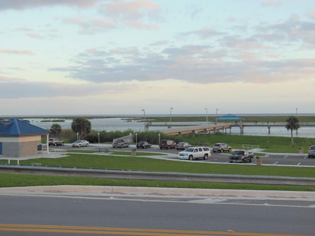 Near by Lake Okeechobee Pier | Image 60
