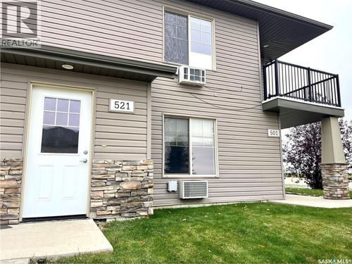 521-700 Battleford Trail, Swift Current, SK, S9H4V9 | Card Image
