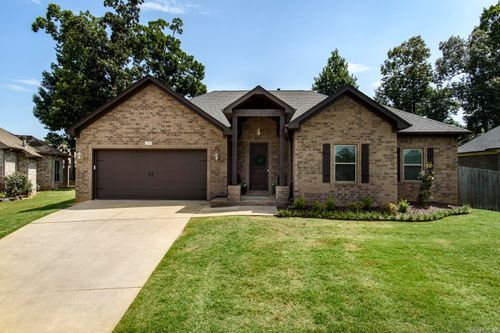 1308 Oak Glenn Pl, Bryant, AR, 72022-9251 | Card Image