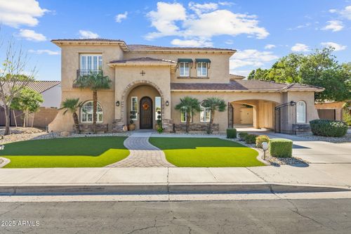 7281 W Mariposa Grande Ln, Peoria, AZ, 85383-3246 | Card Image