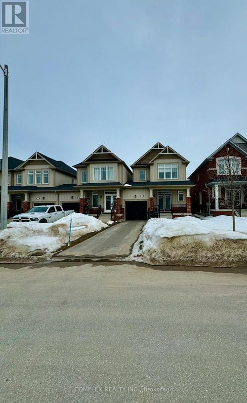 9 Barfoot Street, Collingwood, ON, L9Y3Y7 | Card Image