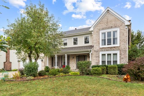 1525 Sandburg Dr, Schaumburg, IL, 60173-2185 | Card Image