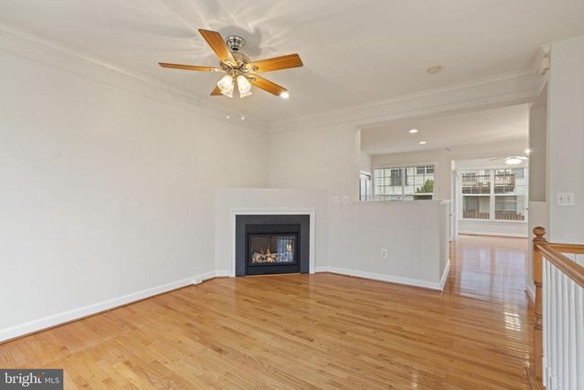 8011 Duck Pond Ter, Townhouse with 4 bedrooms, 3 bathrooms and null parking in MANASSAS VA | Image 13