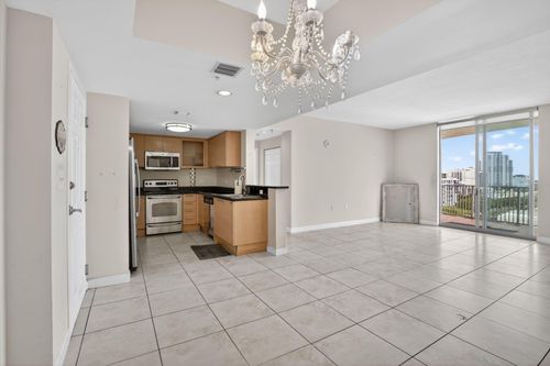 819-140 S Dixie Hwy, Hollywood, FL, 33020-7316 | Card Image