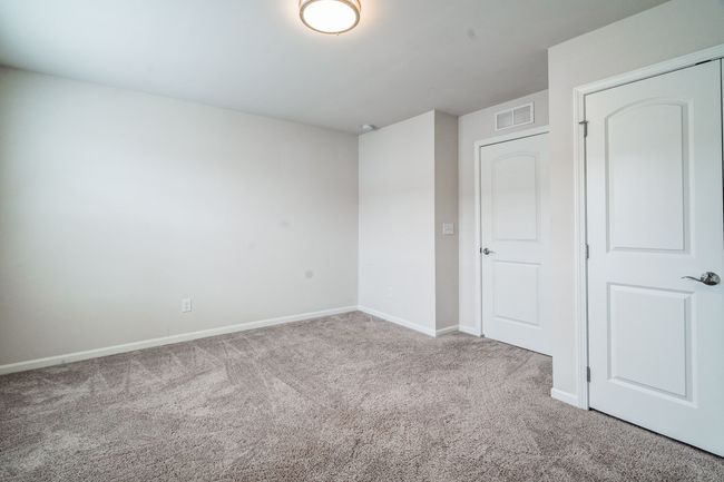 49791 Lantern Way, Condo with 2 bedrooms, 3 bathrooms and null parking in Canton MI | Image 23