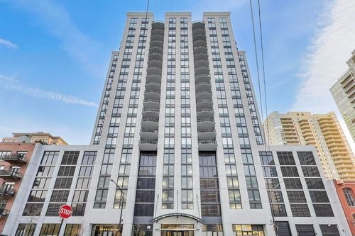 1508-435 W Erie Street, Chicago, IL, 60654 | Card Image