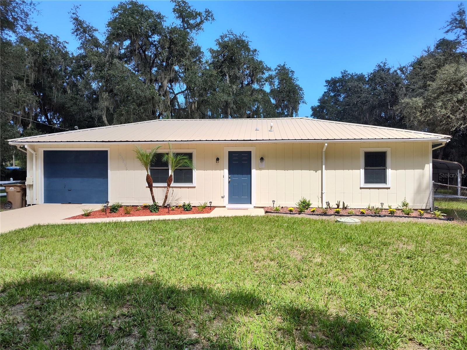 George St, Astor, FL 32102