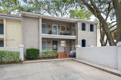 205 - 4 Wimbledon Court, Condo with 2 bedrooms, 2 bathrooms and null parking in Hilton Head Island SC | Image 2