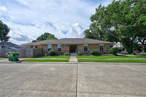 3840 Melville Dewey Dr, Metairie, LA, 70002-3150 | Card Image