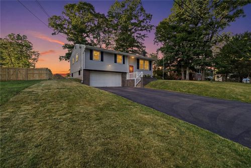 503 Greenwood Drive Ext, Cranberry Twp, PA, 16066-4923 | Card Image
