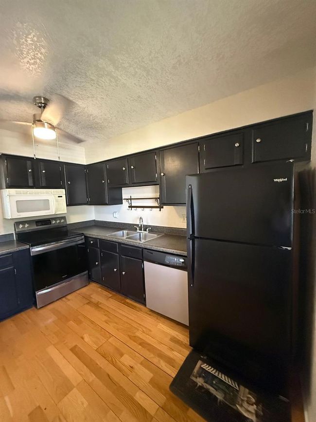 APT-205 - 130 E Johnson Ave, Condo with 2 bedrooms, 2 bathrooms and null parking in LAKE WALES FL | Image 5