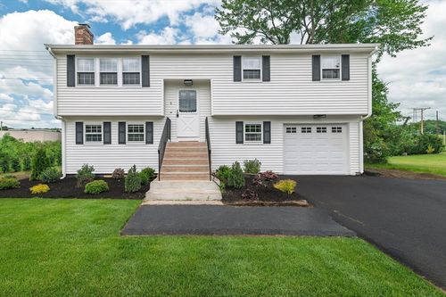 5 Burning Tree Ter, Natick, MA, 01760-3244 | Card Image