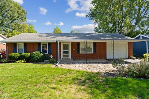 705 Wilson St, Greenfield, IN, 46140-1766 | Card Image
