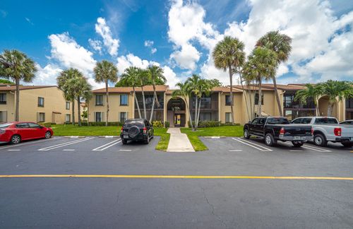 h2-610 Sea Pine Way, Greenacres, FL, 33415-8910 | Card Image