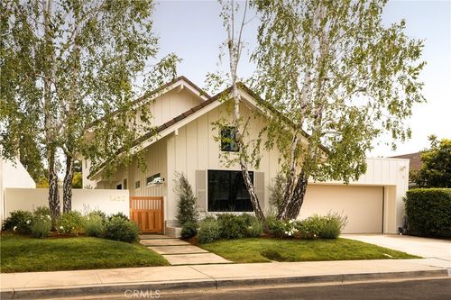 1452 Eastwind Cir, Westlake Village, CA, 91361-3411 | Card Image