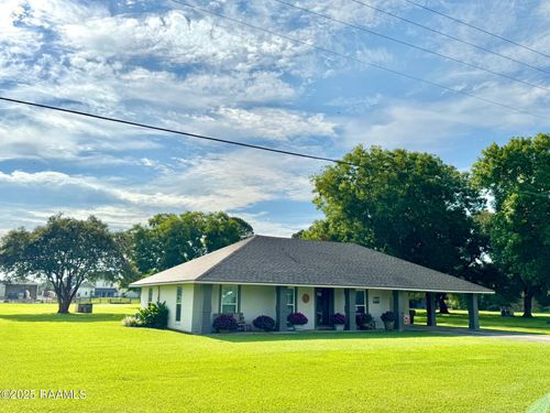 209 Alva Rd, Youngsville, LA, 70592-6116 | Card Image