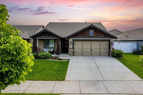 7673 N Goodwater Loop, Coeur D Alene, ID, 83815-5341 | Card Image