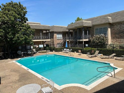 132s-4347 Bellaire Dr S, Fort Worth, TX, 76109-5176 | Card Image