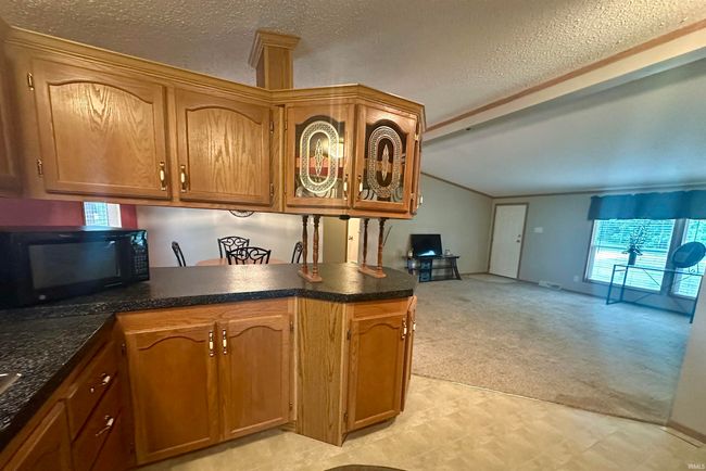 9290 W 310 N, House other with 3 bedrooms, 2 bathrooms and null parking in Delphi IN | Image 6