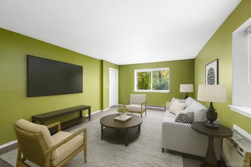 615 Fox Run Ln, Carmel, NY, 10512-2359 | Card Image