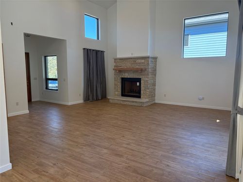 107 S Lake Hills Dr, Austin, TX, 78733-3119 | Card Image